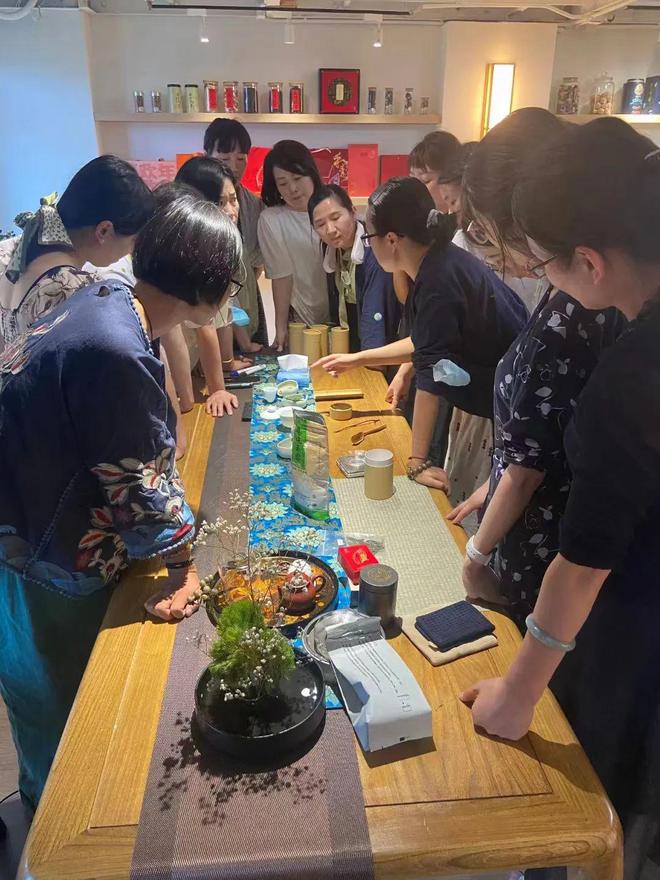 2025年三八女神节茶艺团建主题活动方案让女神们一起品味茶香！(图2)