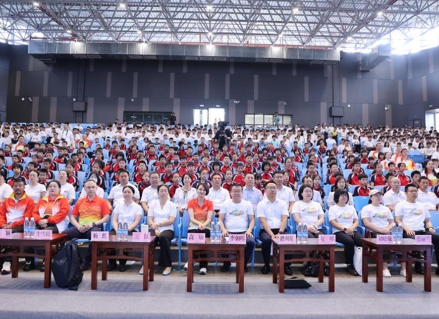 践行商业向善守护体育梦想：泰康在线星能冠军助学项目云南行成功举办(图7)