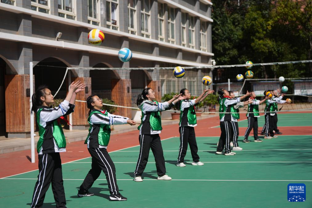 云南昆明：体育活动助力学生健康成长_新华网(图6)