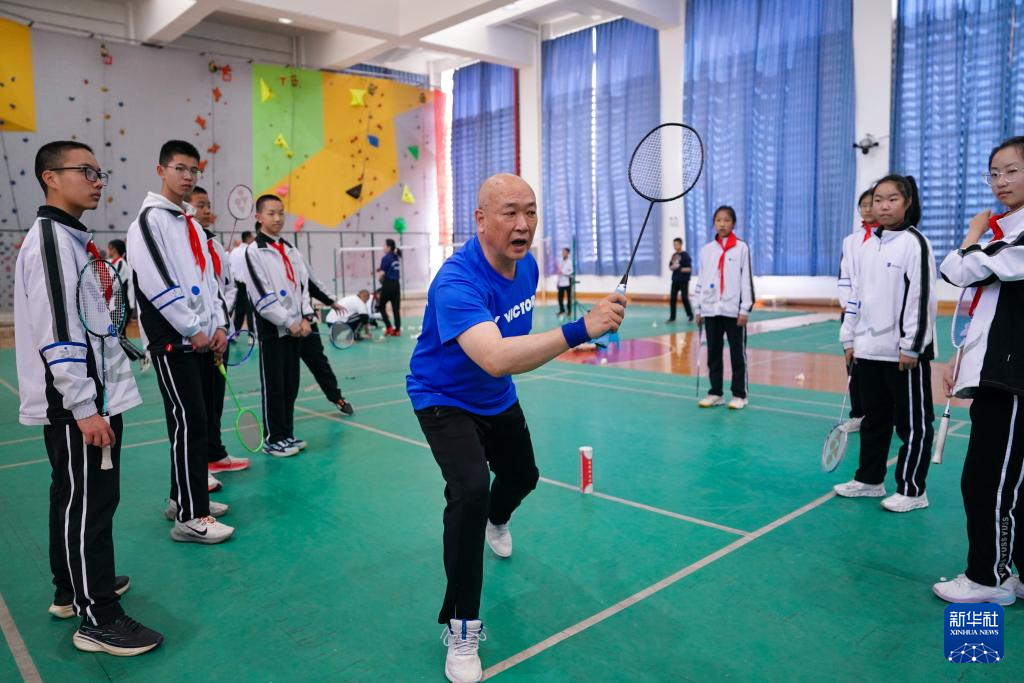 云南昆明：体育活动助力学生健康成长_新华网(图3)