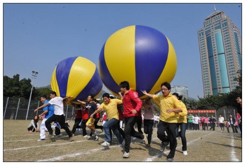 常德市六中召开全员文体活动部署会(图1)