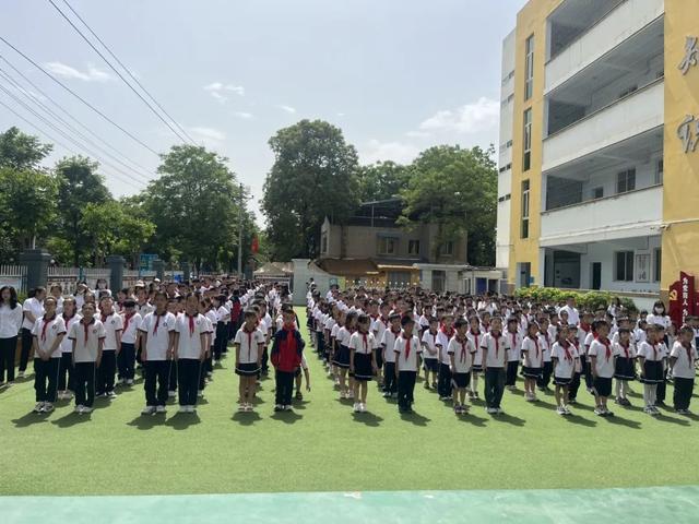 广元市学校体育艺术协会送文化进校园活动走进利州区下西小学(图1)