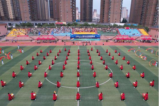 陕西省群众体育赛事五级联赛(铜川赛区)足球项目比赛开幕(图2)