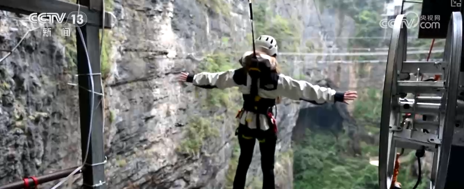 “体育+”搭台拓展新机遇、新场景“赛事引流+场景延伸+产业联动”撬动经济新引擎(图12)