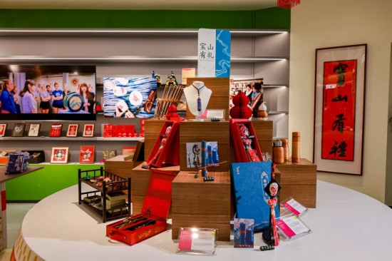 写春联、剪窗花、猜灯谜……解锁沪上地道年味(图12)